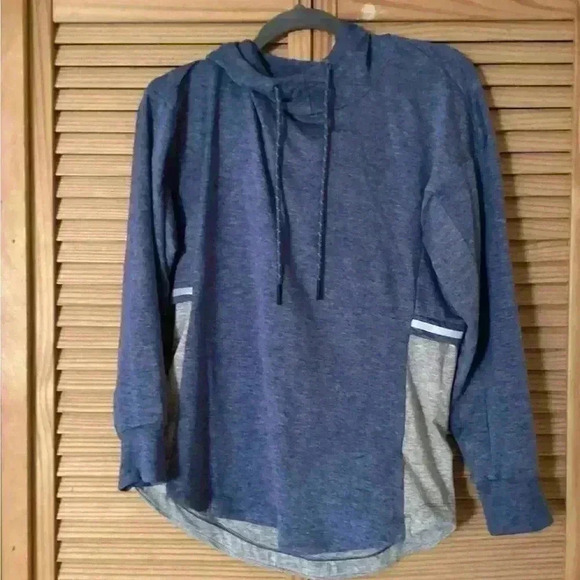 Serene Tangerine Pullover Blue and Gray /heather  Jogging hoodie Size Medium - Picture 1 of 5